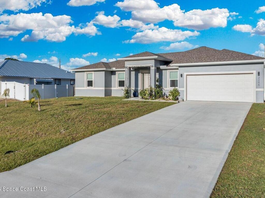 811 St Andre Boulevard, Palm Bay, FL 32908