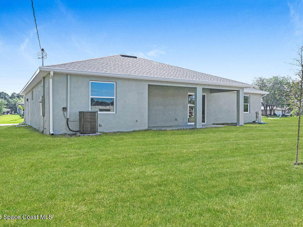 811 St Andre Boulevard, Palm Bay, FL 32908