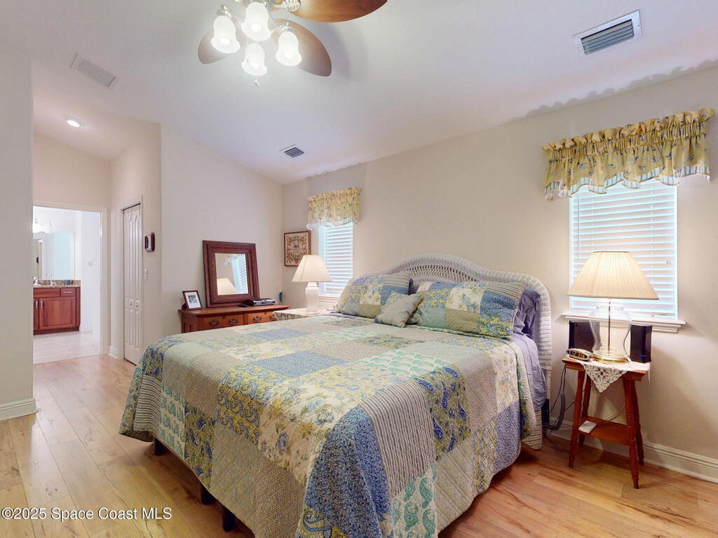 6025 Brabrook Avenue, Grant, FL 32949