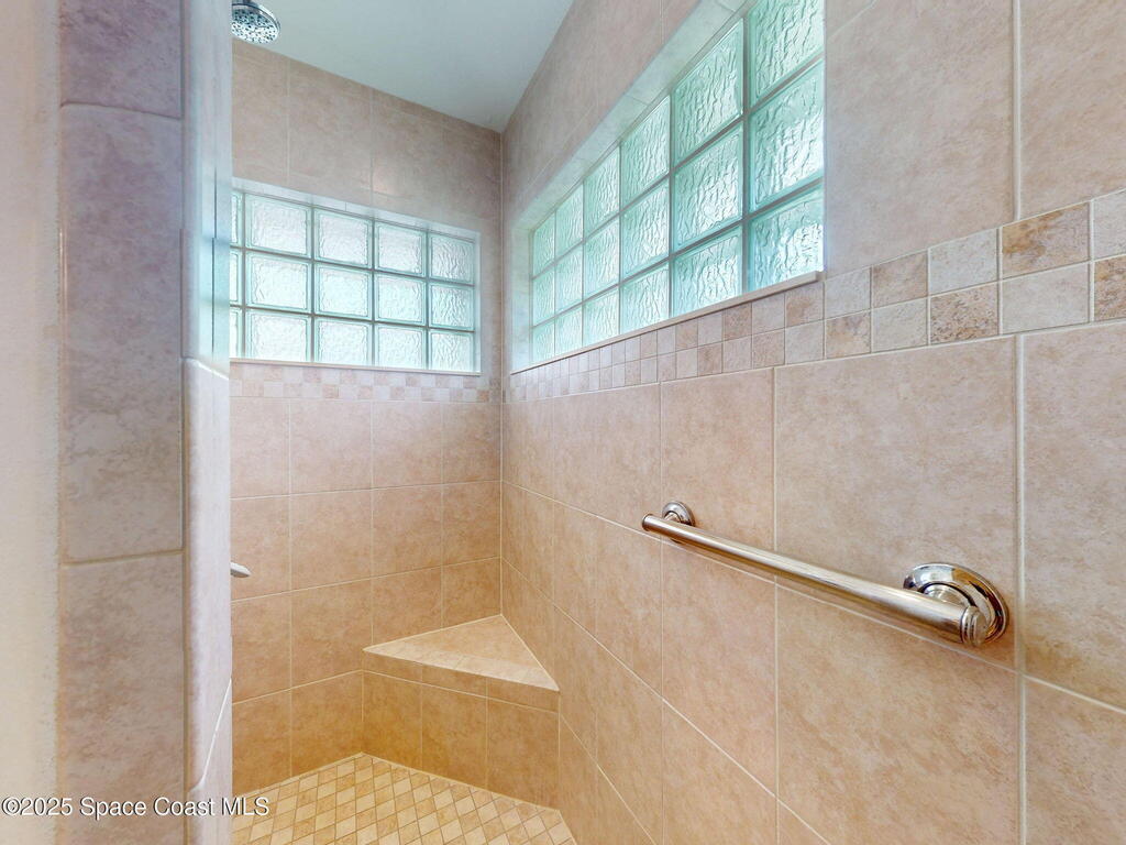 6025 Brabrook Avenue, Grant, FL 32949
