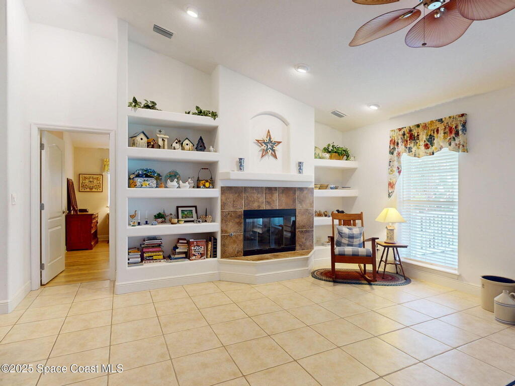 6025 Brabrook Avenue, Grant, FL 32949