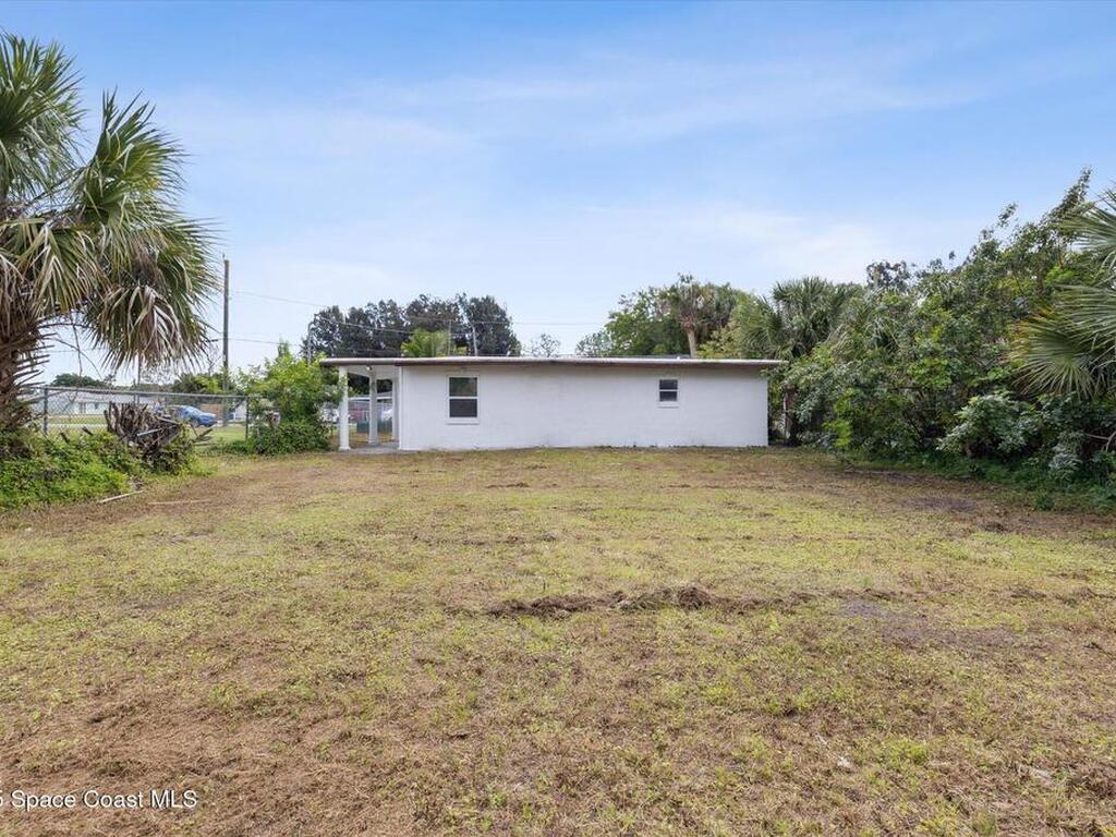 2262 Monroe Street, Palm Bay, FL 32905