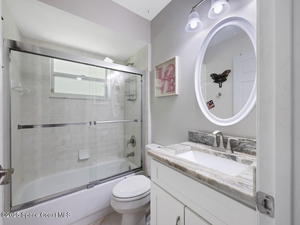 152 Academy Terrace, Sebastian, FL 32958