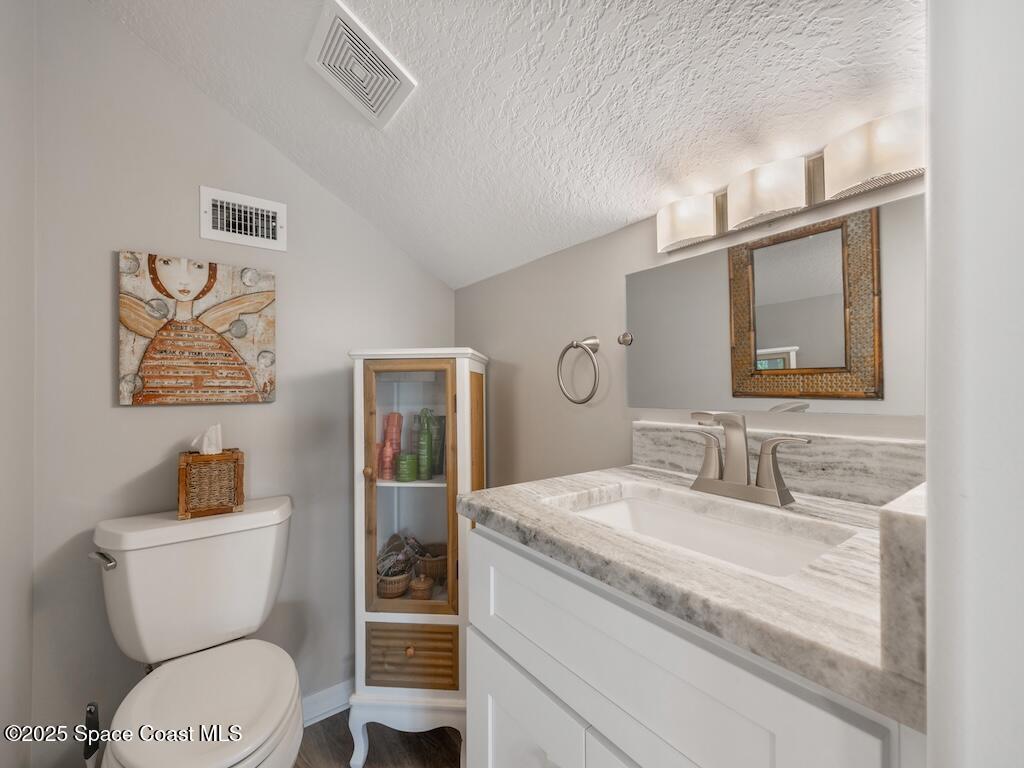 152 Academy Terrace, Sebastian, FL 32958