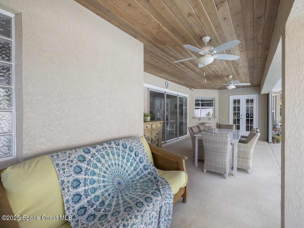 152 Academy Terrace, Sebastian, FL 32958