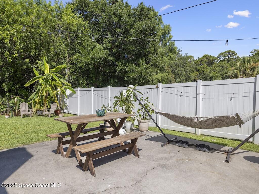 152 Academy Terrace, Sebastian, FL 32958