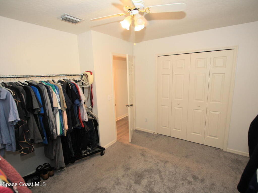 1366 17th Place, Vero Beach, FL 32962