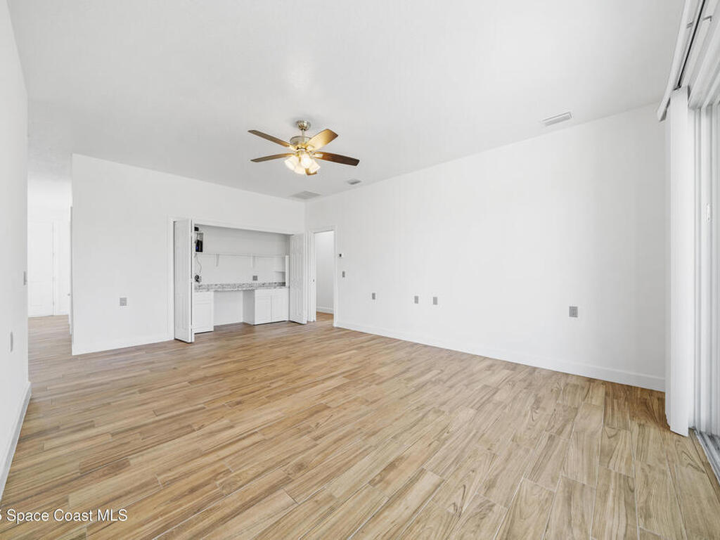 156 Puddle Duck Lane, Grant-Valkaria, FL 32909
