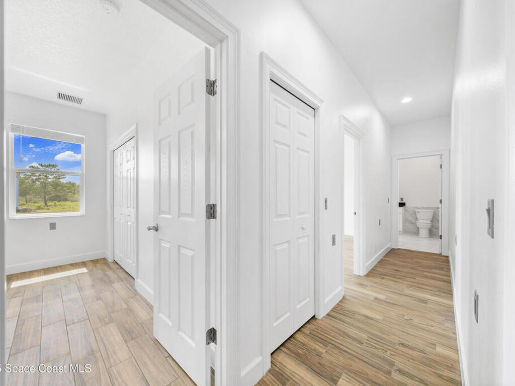 156 Puddle Duck Lane, Grant-Valkaria, FL 32909