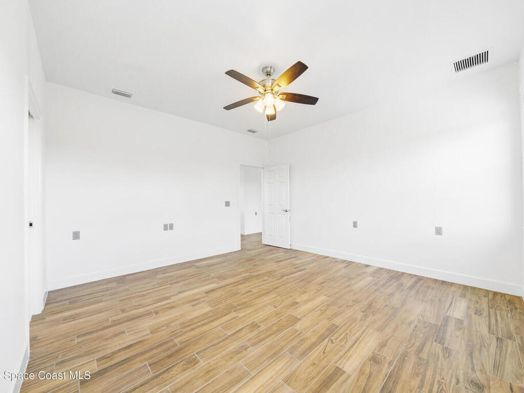 156 Puddle Duck Lane, Grant-Valkaria, FL 32909