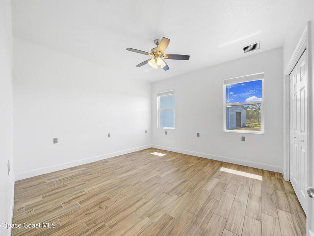 156 Puddle Duck Lane, Grant-Valkaria, FL 32909