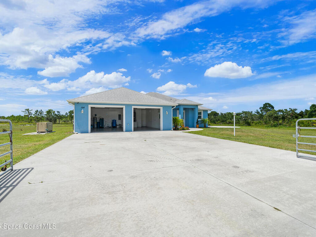 156 Puddle Duck Lane, Grant-Valkaria, FL 32909