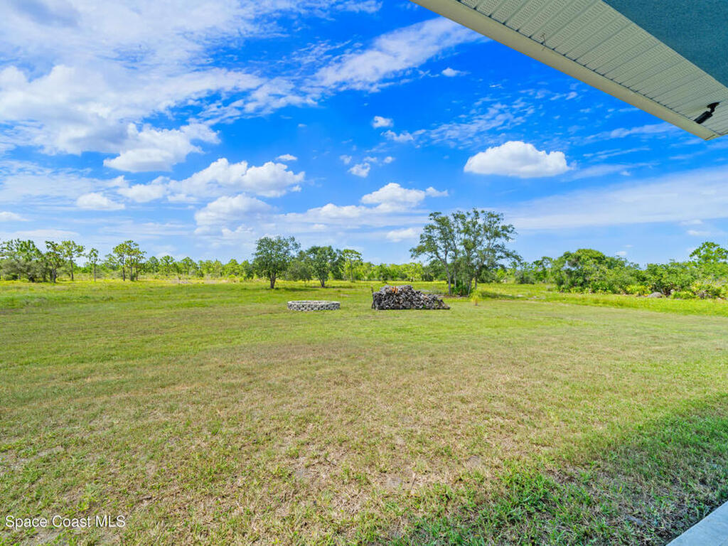 156 Puddle Duck Lane, Grant-Valkaria, FL 32909