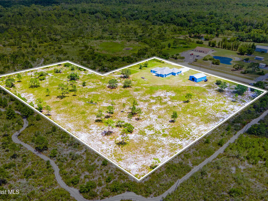 156 Puddle Duck Lane, Grant-Valkaria, FL 32909
