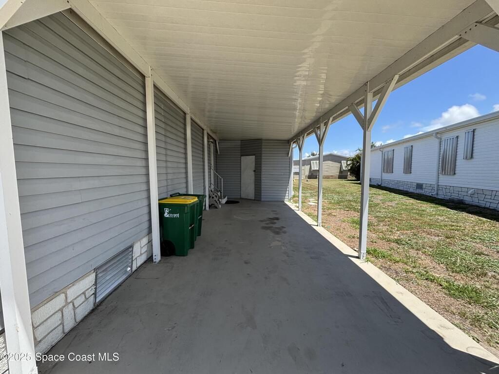 1161 Waterway Drive, Barefoot Bay, FL 32976