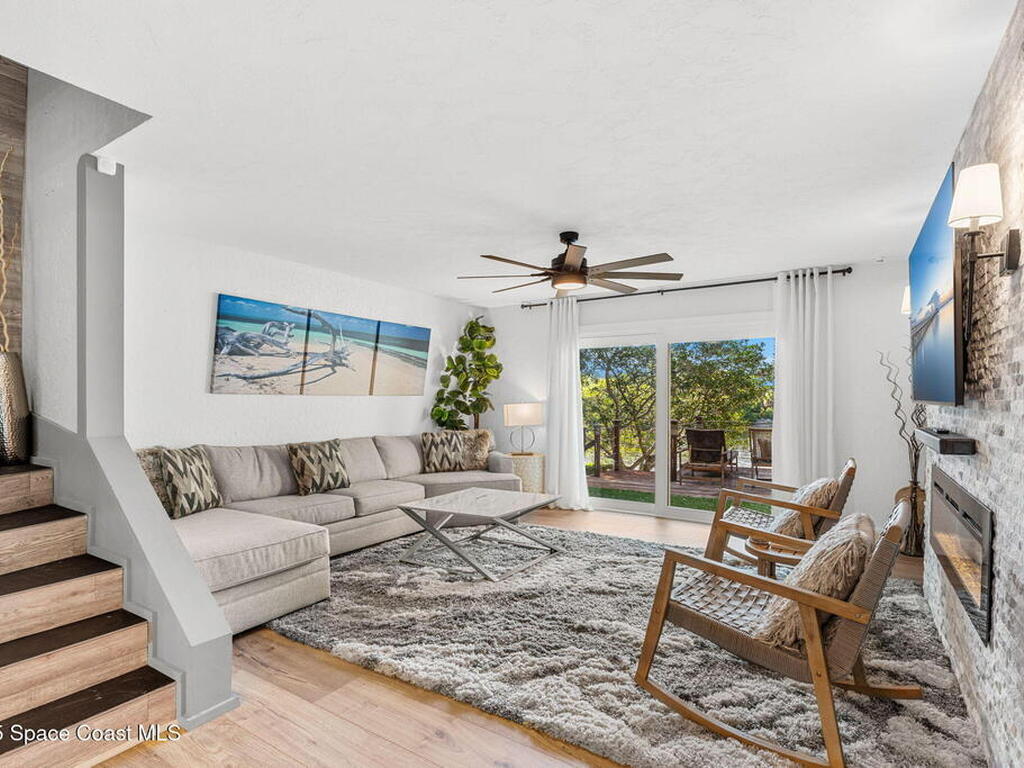 1428 Rose Court, Melbourne, FL 32935