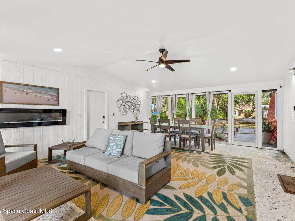 1428 Rose Court, Melbourne, FL 32935