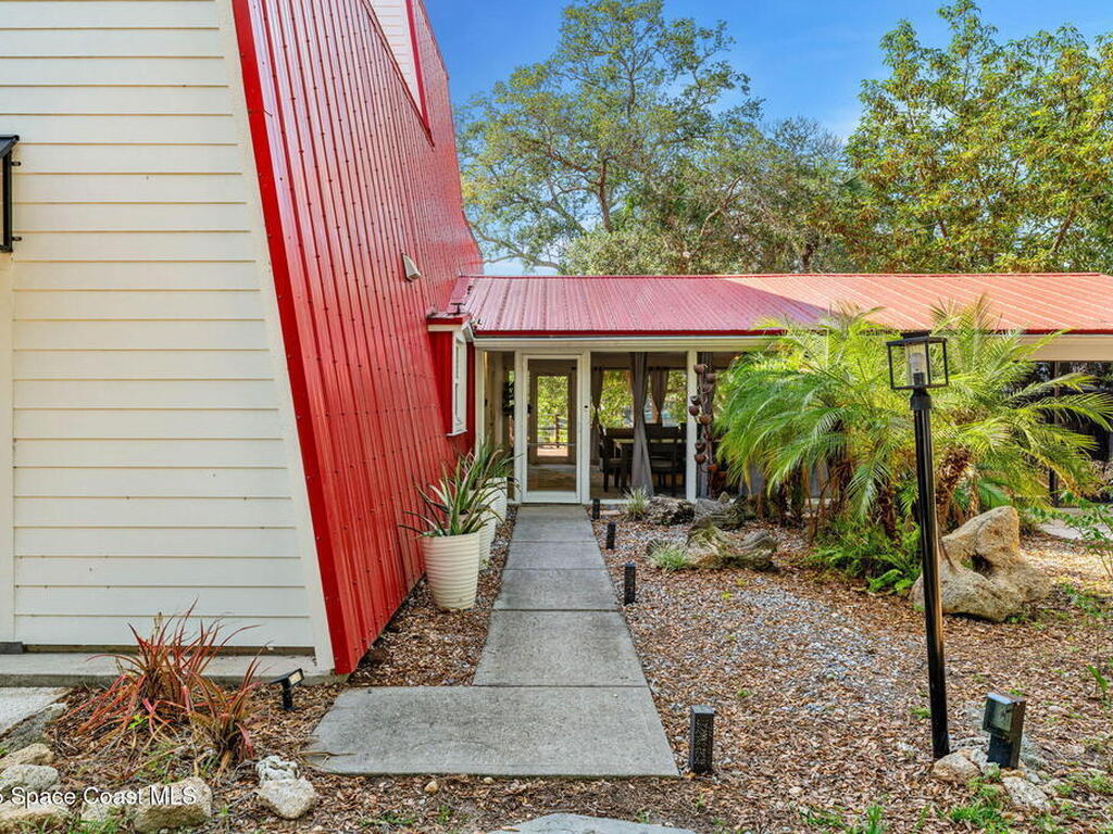 1428 Rose Court, Melbourne, FL 32935