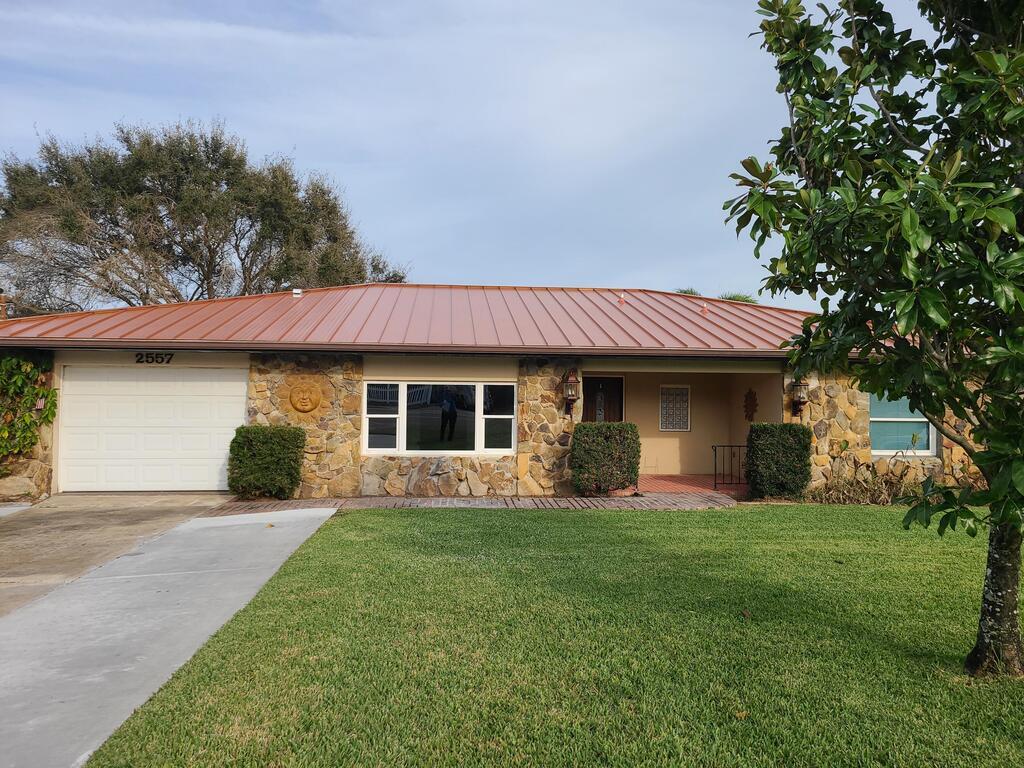 2557 Pineapple Avenue, Melbourne, FL 32935