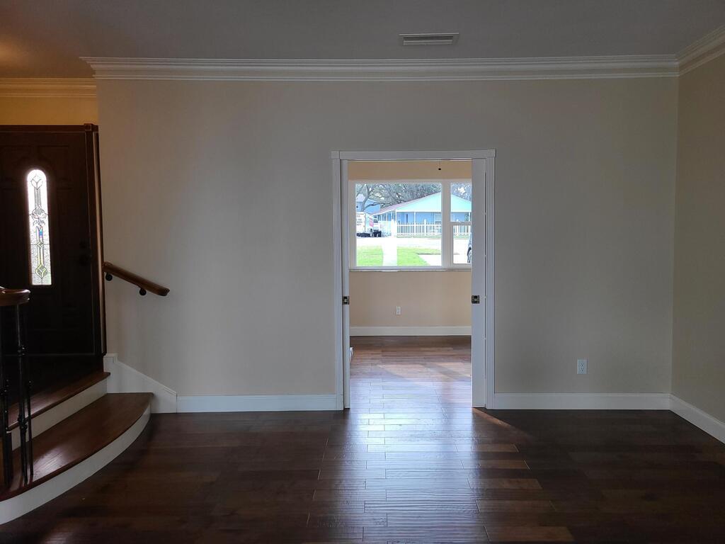 2557 Pineapple Avenue, Melbourne, FL 32935