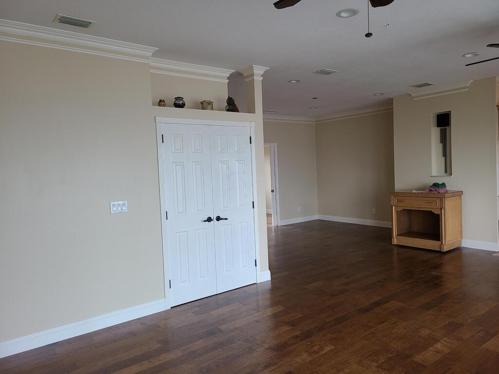 2557 Pineapple Avenue, Melbourne, FL 32935