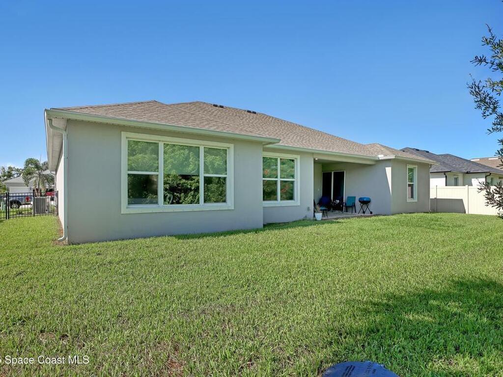 1752 Killian Drive, Palm Bay, FL 32905