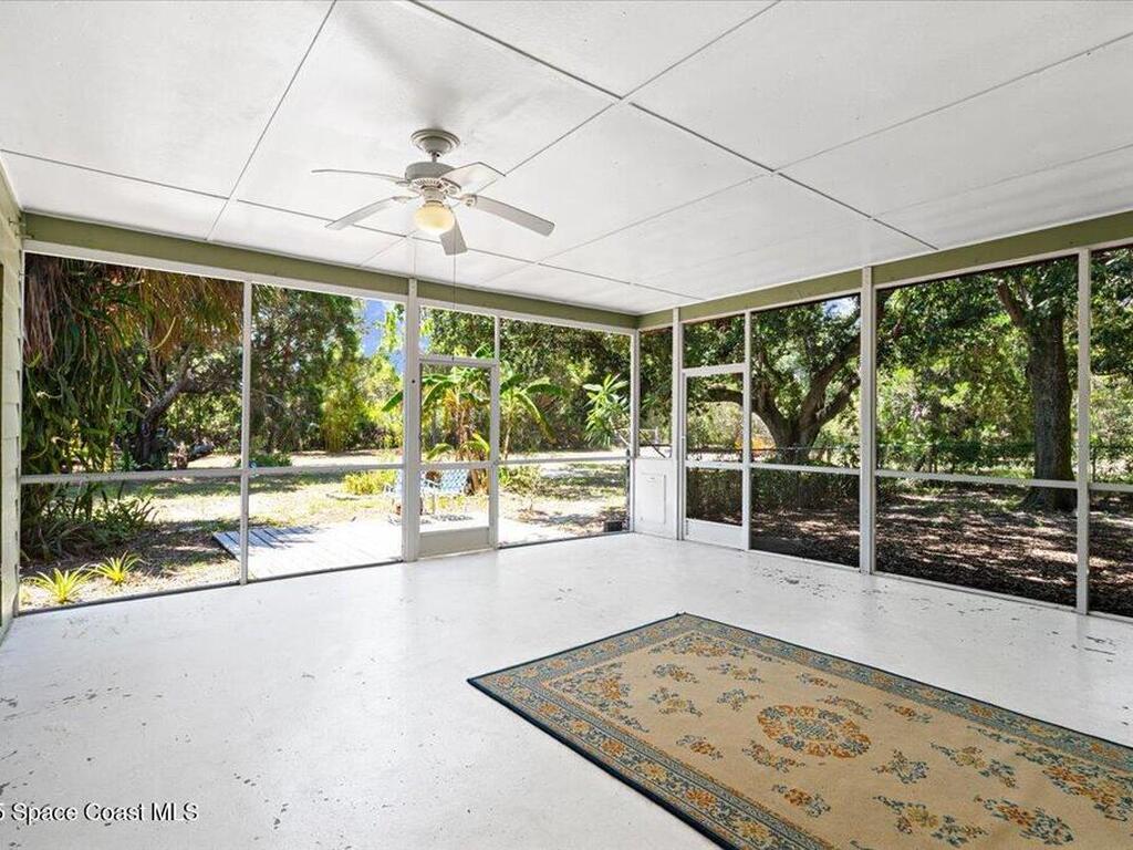 5545 Brabrook Avenue, Grant, FL 32949