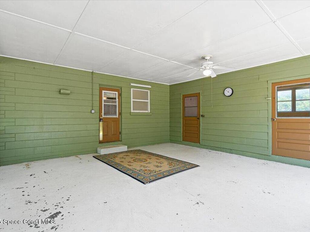 5545 Brabrook Avenue, Grant, FL 32949