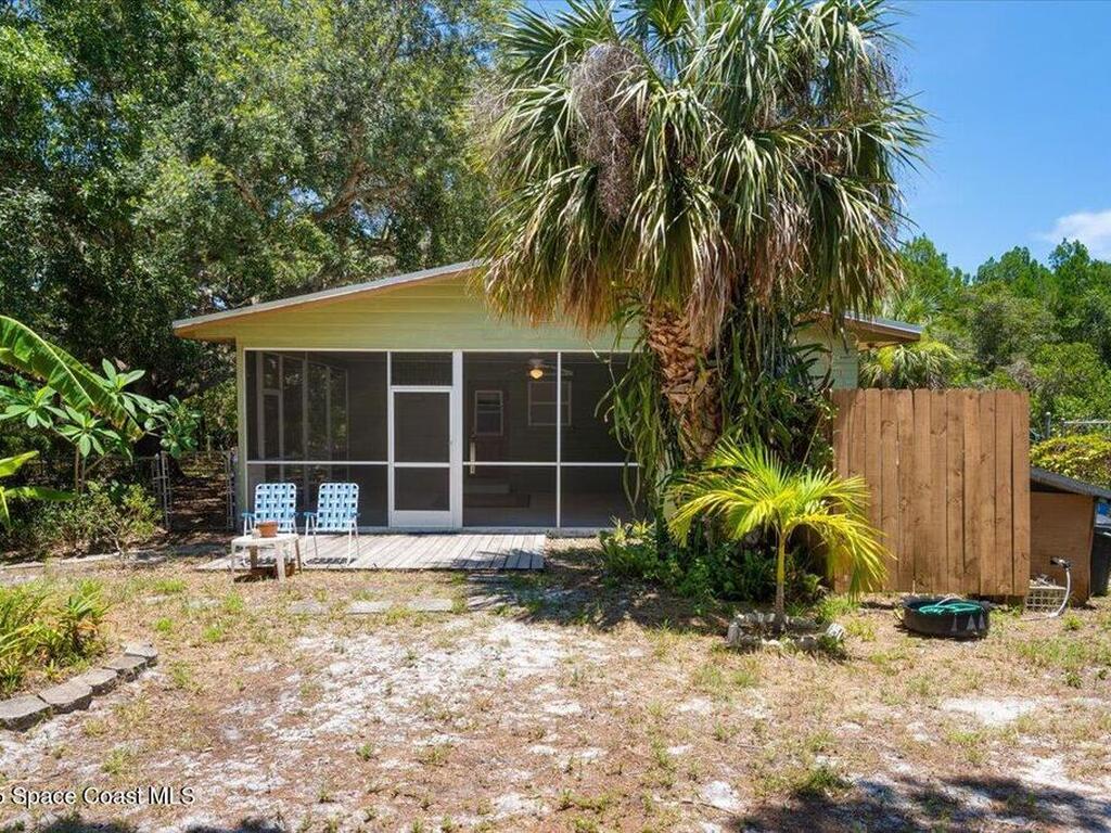 5545 Brabrook Avenue, Grant, FL 32949