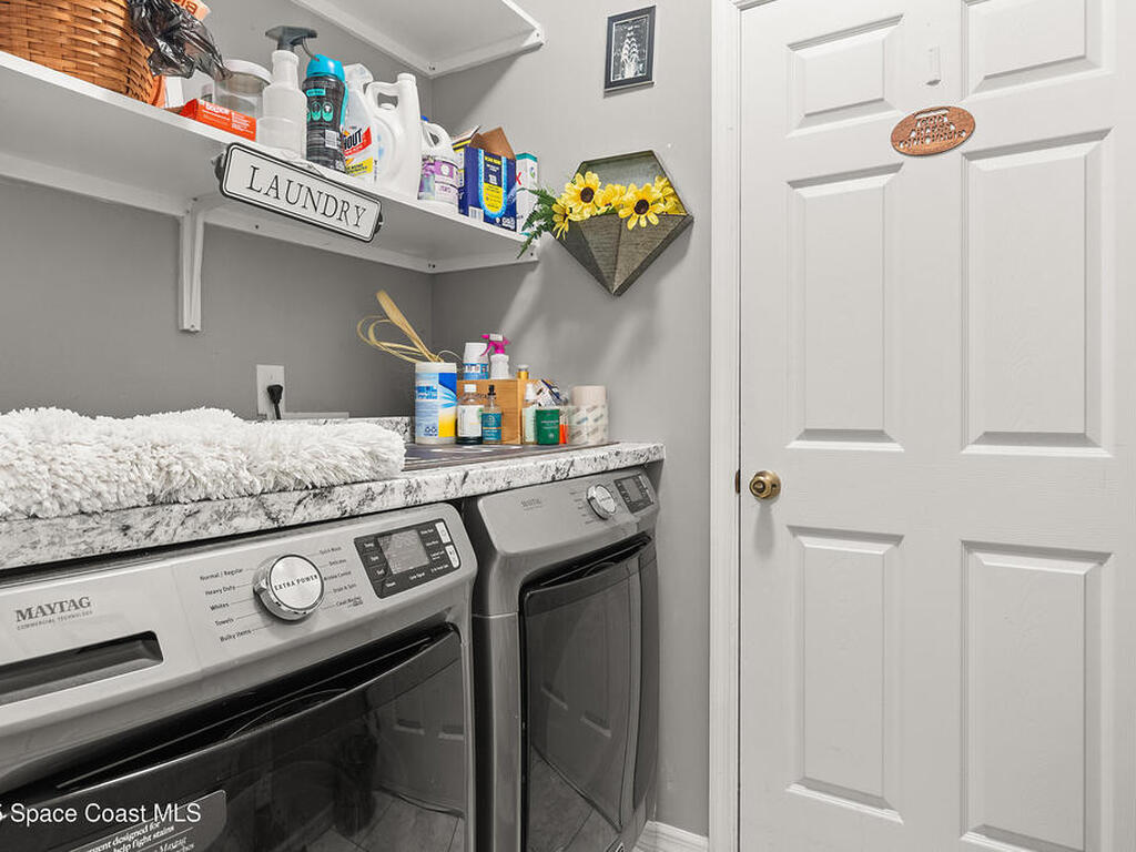758 Carriage Lake Way, Vero Beach, FL 32968