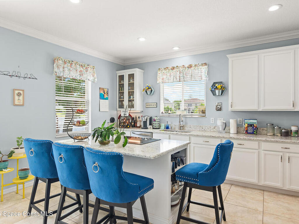 758 Carriage Lake Way, Vero Beach, FL 32968