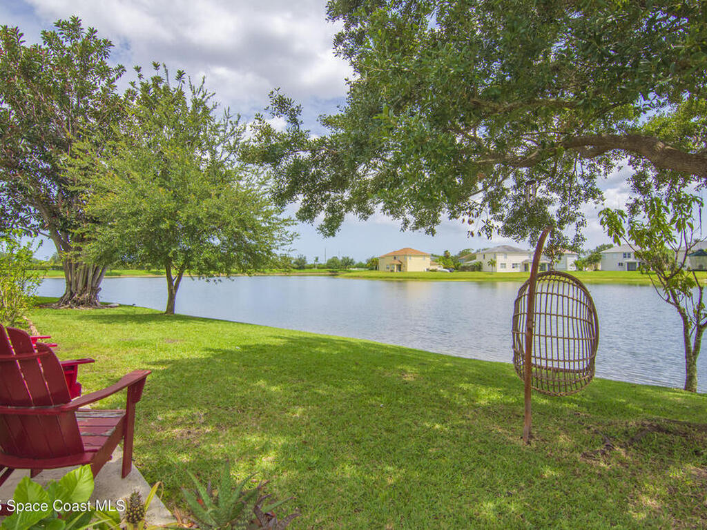 758 Carriage Lake Way, Vero Beach, FL 32968