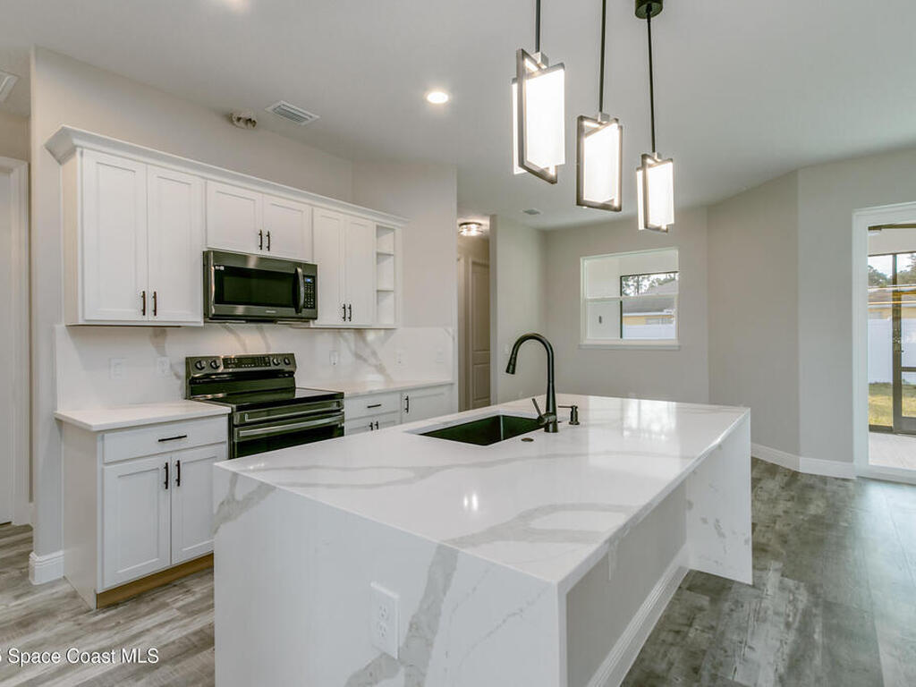 8025 Babcock Street, Grant-Valkaria, FL 32909