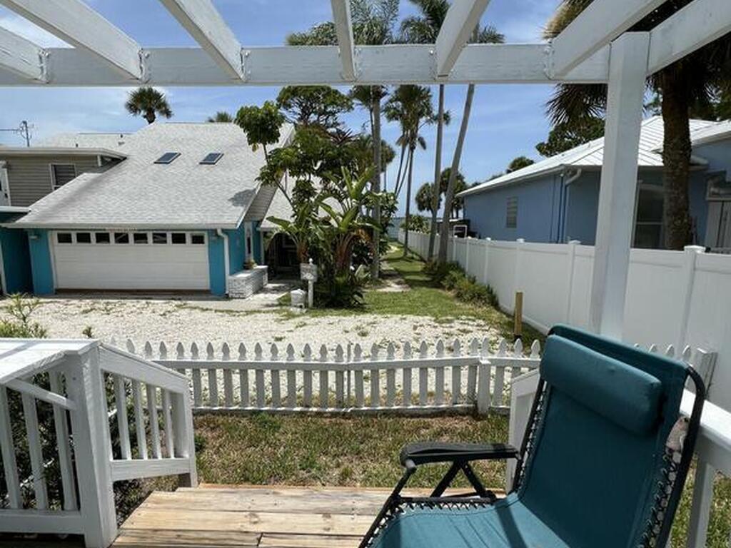 2179 Pineapple Avenue, Melbourne, FL 32935