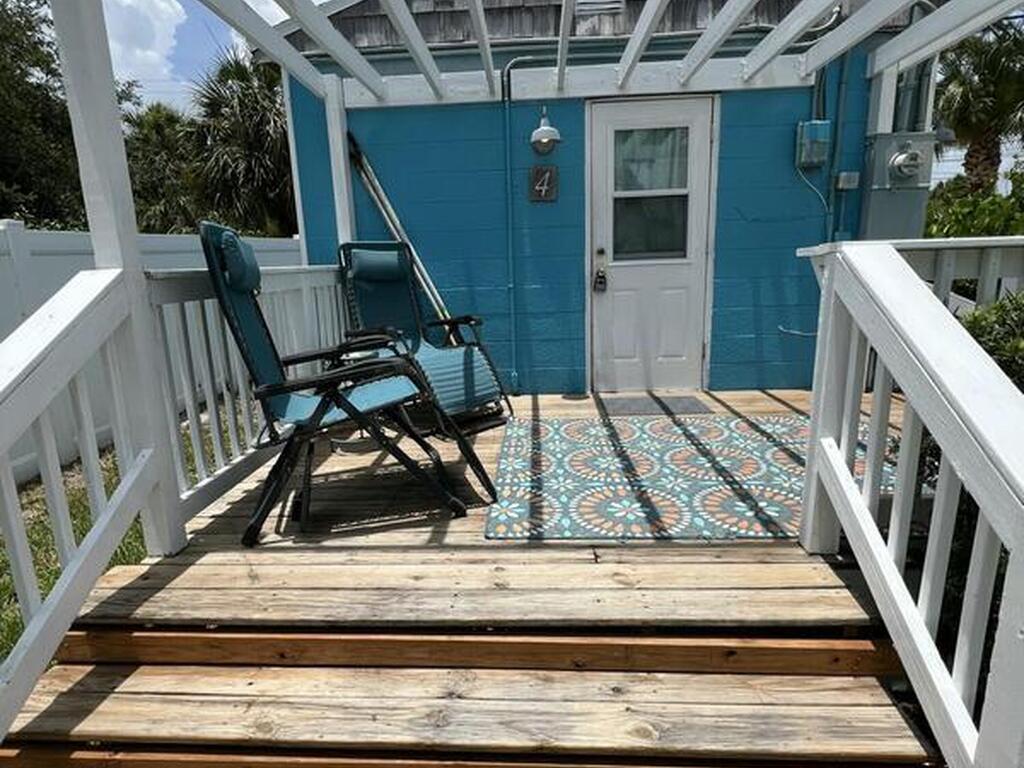 2179 Pineapple Avenue, Melbourne, FL 32935