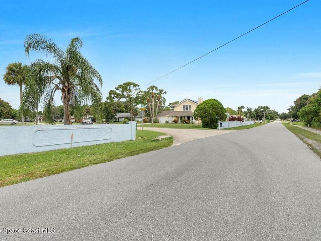 4200 Lee Hall Place, Cocoa, FL 32927