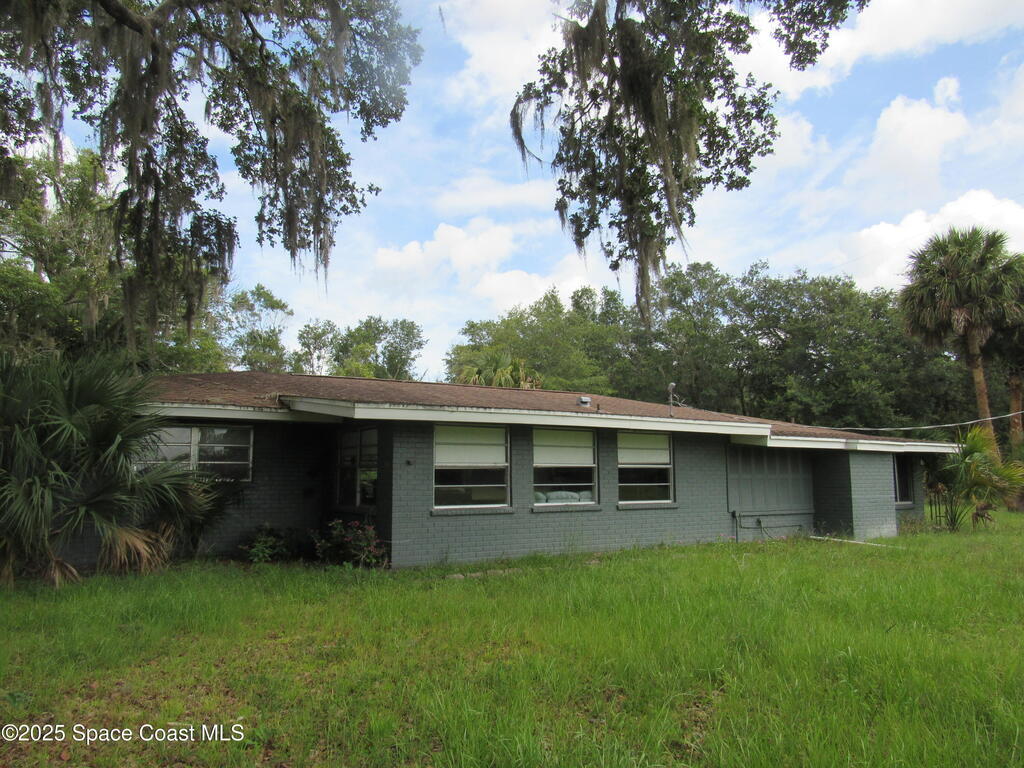 1255 S State Road 415, New Smyrna Beach, FL 32168