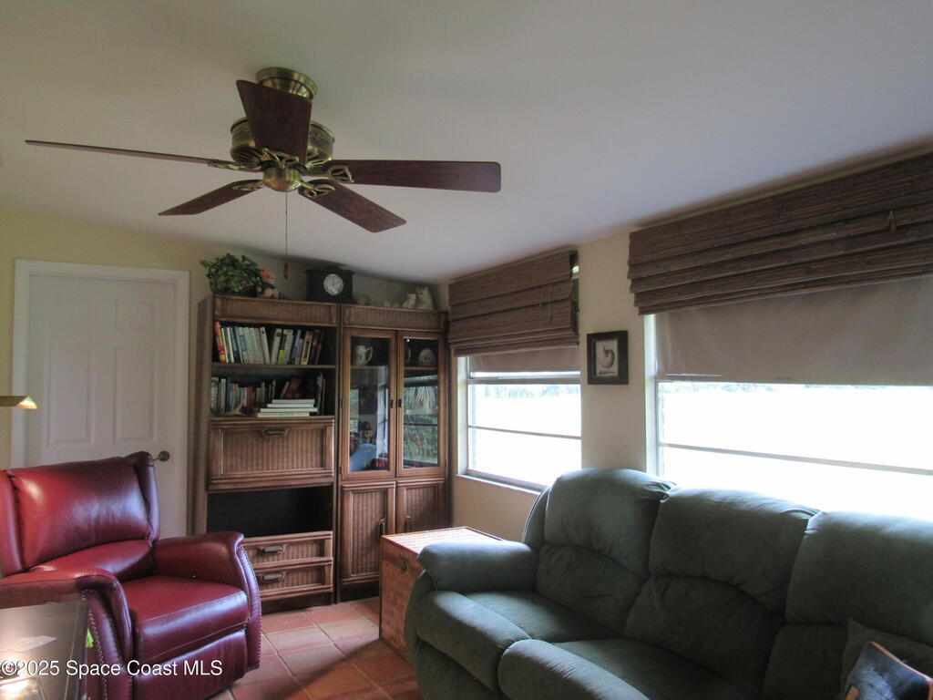 1255 S State Road 415, New Smyrna Beach, FL 32168