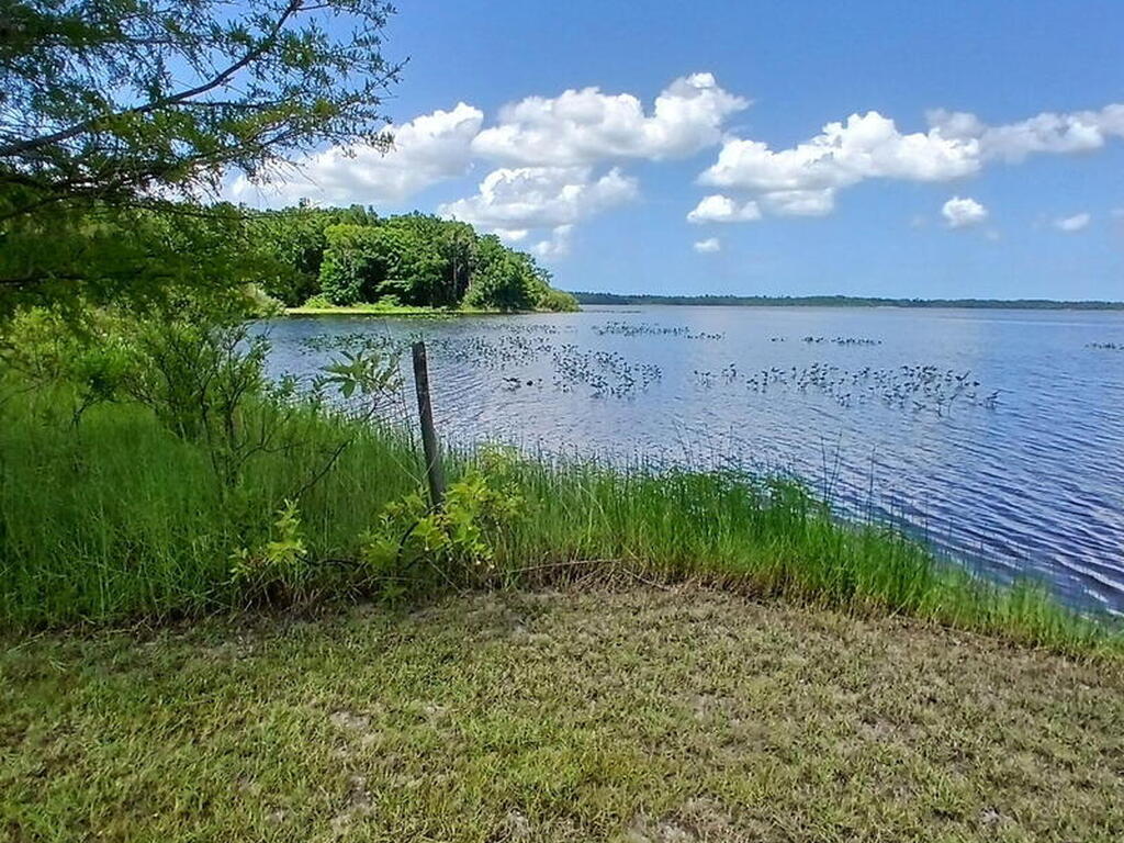 1255 S State Road 415, New Smyrna Beach, FL 32168