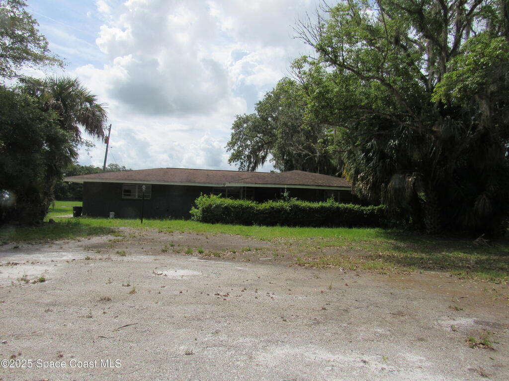 1255 S State Road 415, New Smyrna Beach, FL 32168