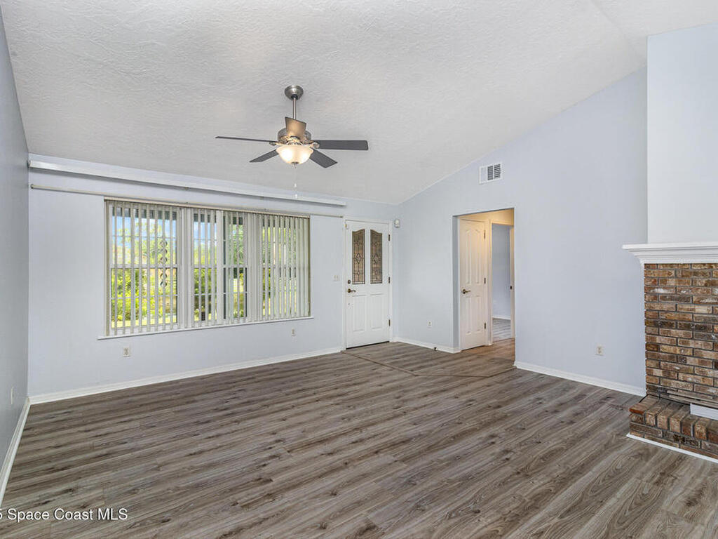 6147 Brabrook Avenue, Grant-Valkaria, FL 32949