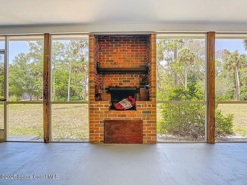 525 15th Street, Naples, FL 33114