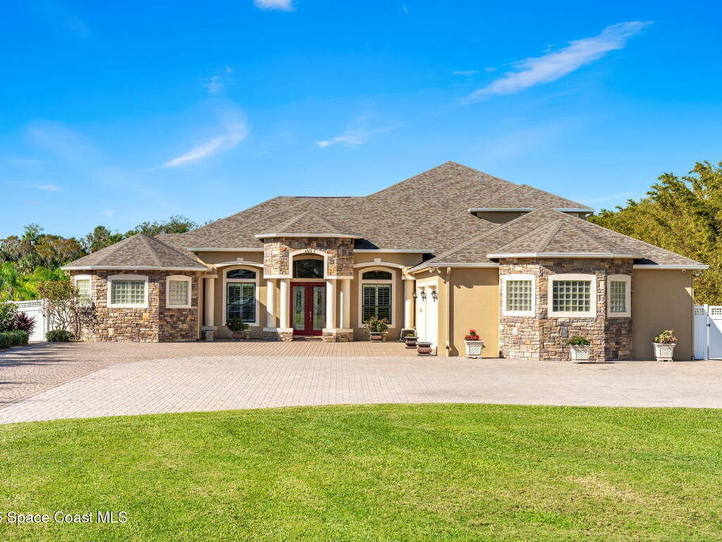 4022 Tradewinds Trail, Merritt Island, FL 32953