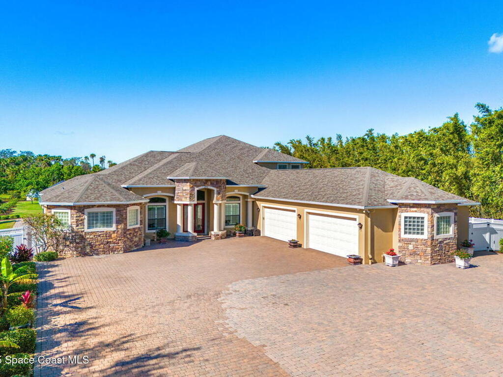 4022 Tradewinds Trail, Merritt Island, FL 32953