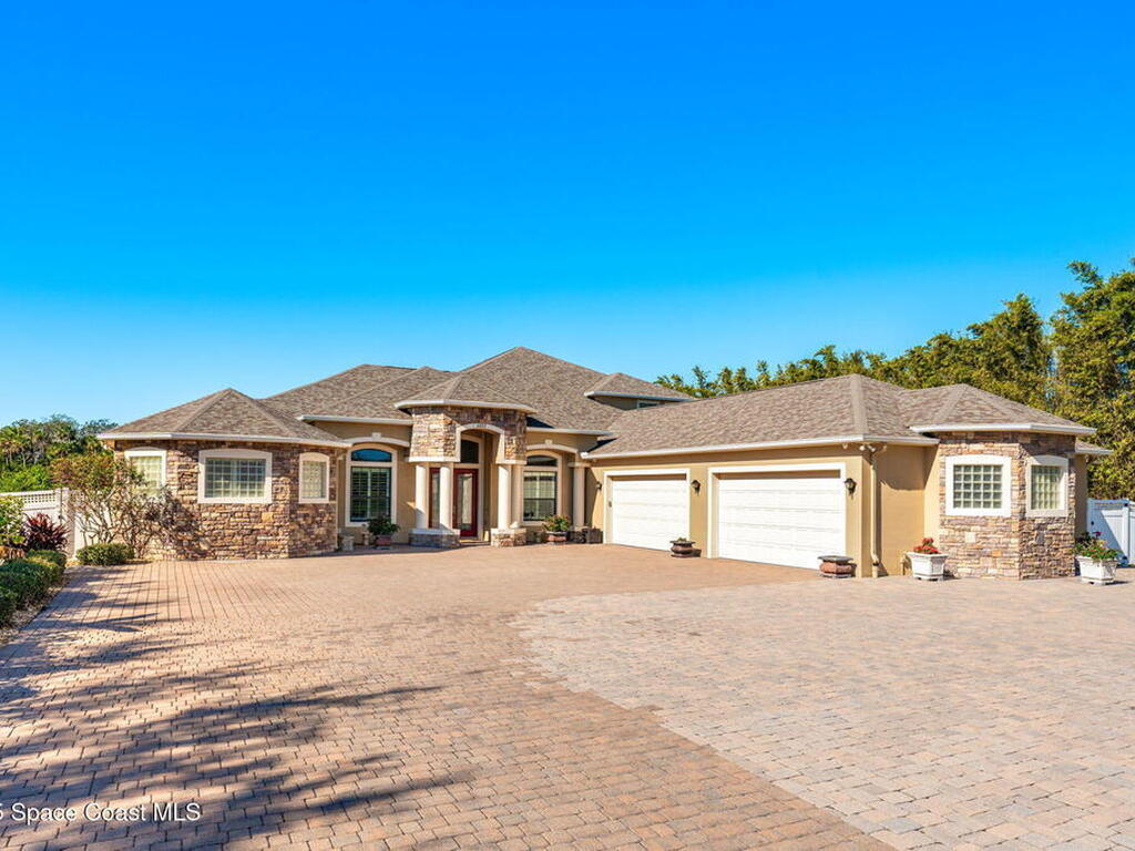 4022 Tradewinds Trail, Merritt Island, FL 32953