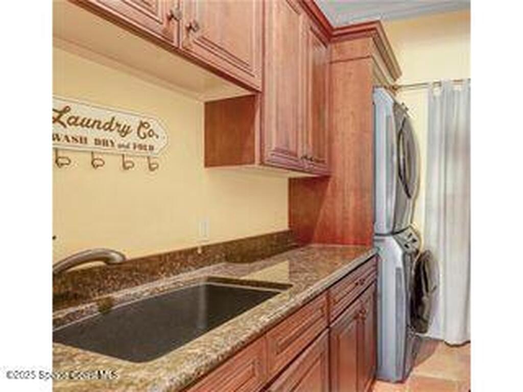 541 Treviso Drive, Apollo Beach, FL 33572