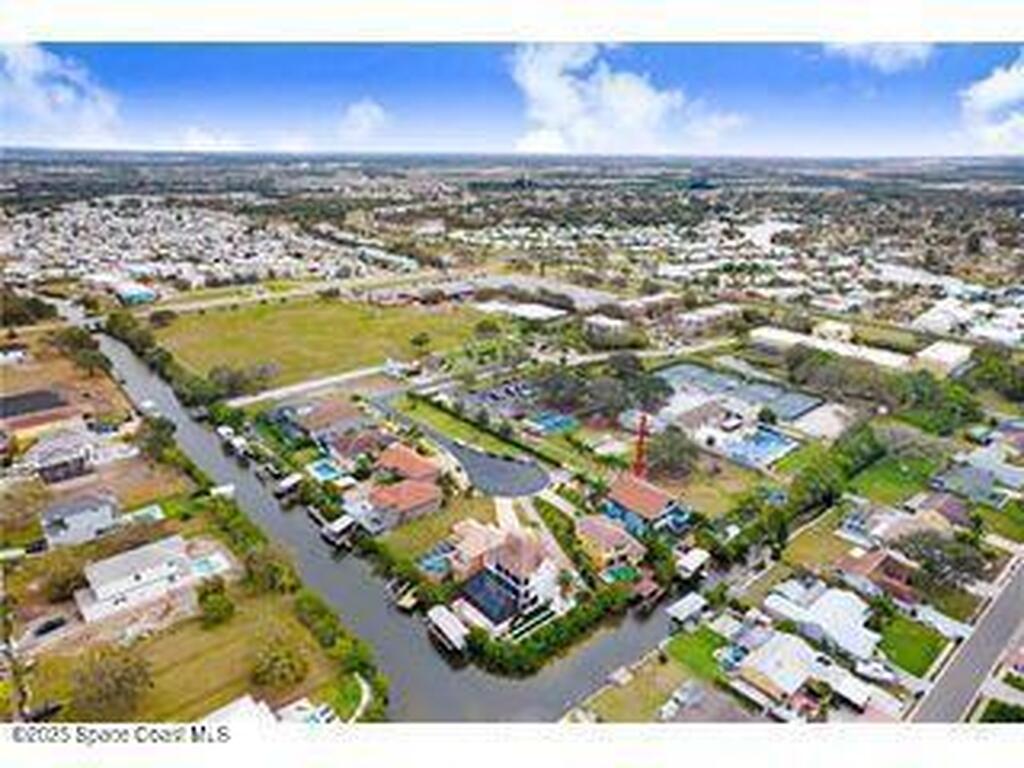 541 Treviso Drive, Apollo Beach, FL 33572