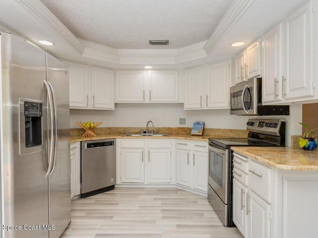 300 S Palm Avenue, Melbourne Beach, FL 32951
