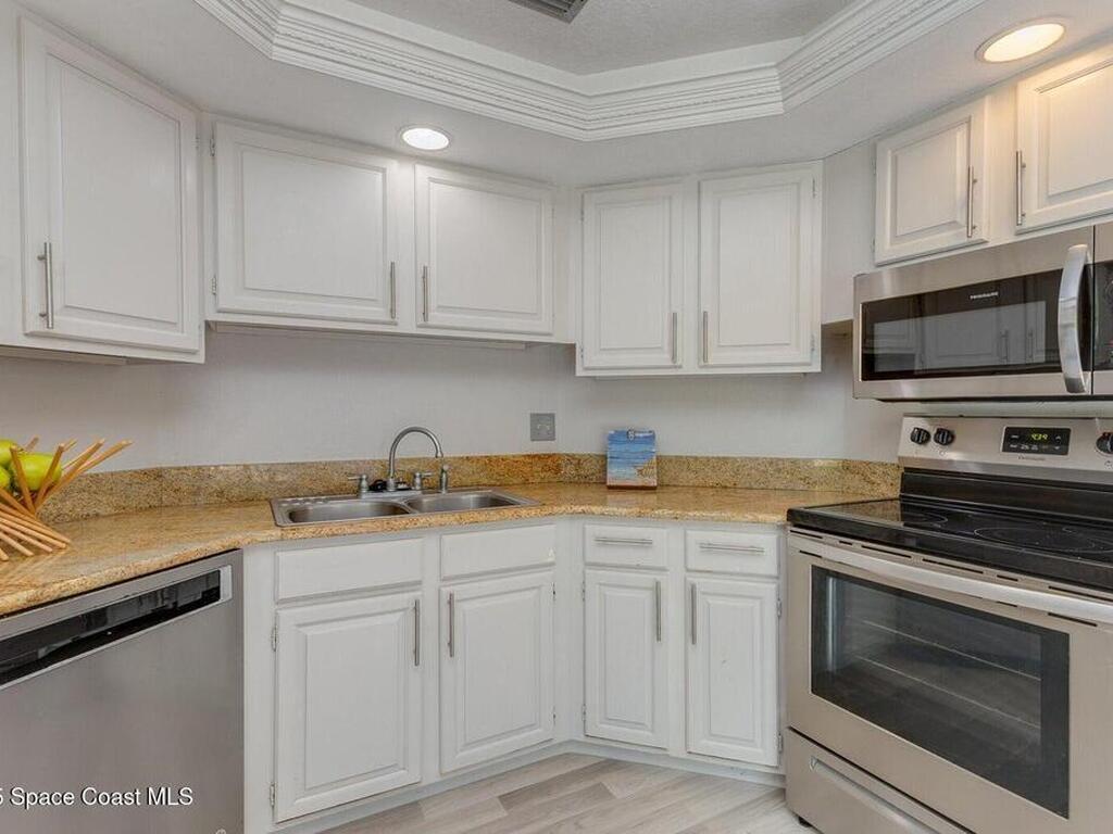300 S Palm Avenue, Melbourne Beach, FL 32951