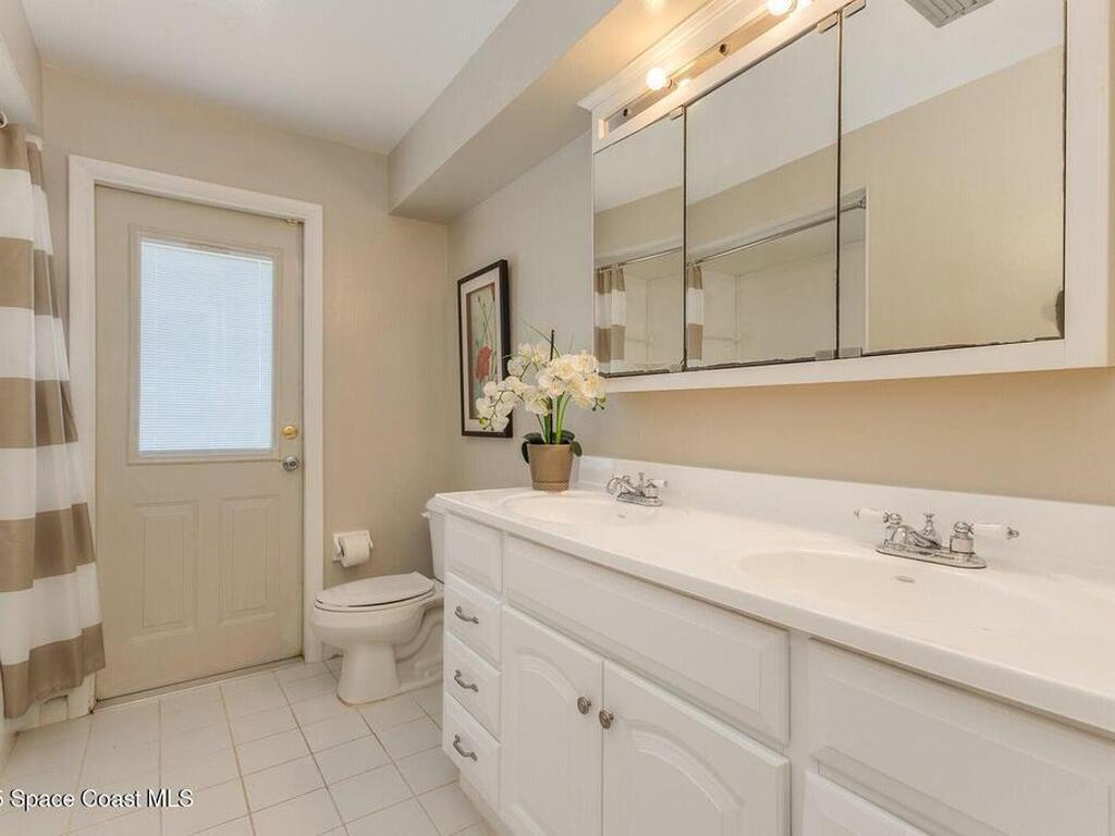 300 S Palm Avenue, Melbourne Beach, FL 32951